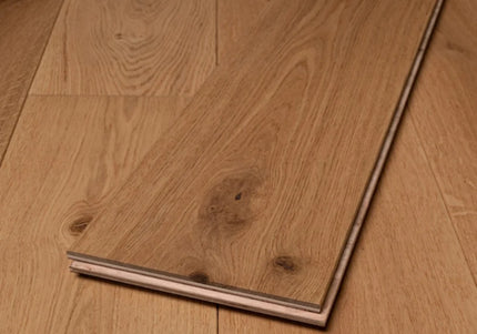 Heritage Oak UV Lacquered Engineered Wood Flooring