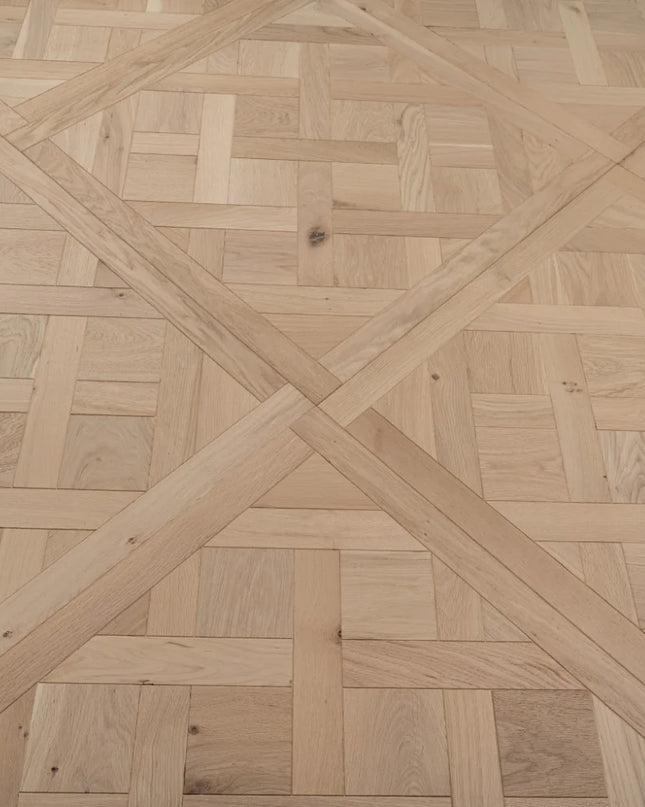 Luxury Brushed Unfinished Versailles Oak Panel Flooring