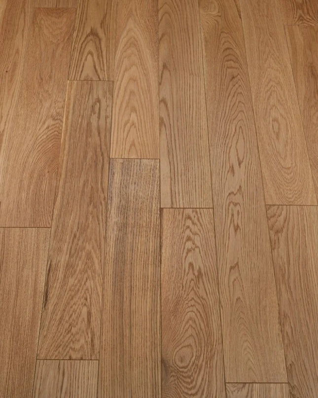 Classic Oak Brushed Oiled Engineered Wood Flooring – DIY Box
