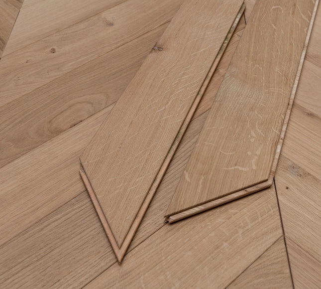 Classic Unfinished Engineered Chevron Oak Flooring