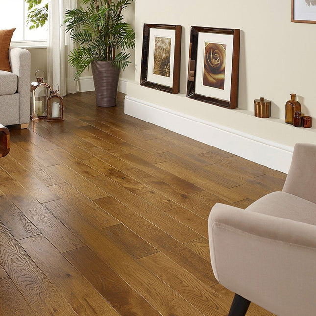 Cinnamon Golden Matt Lacquered Engineered Oak Flooring