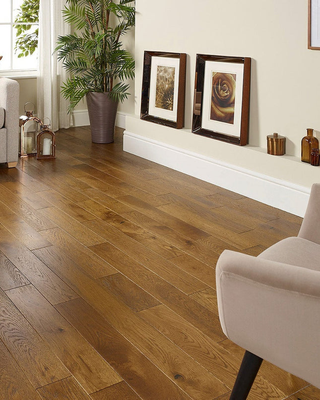 Cinnamon Golden Matt Lacquered Engineered Oak Flooring