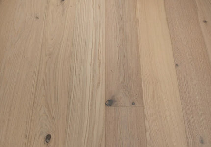 Invisible Finish Lacquered Hybrid Oak SPC Flooring