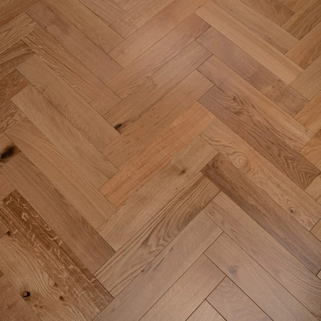 UV Lacquered Engineered Herringbone Flooring
