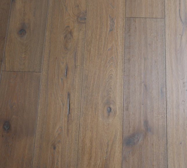 Handscraped Antique Light Brown Classic Grade Engineered Oak Flooring