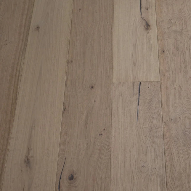 Handscraped Invisible Oiled Classic Grade Engineered Oak Flooring