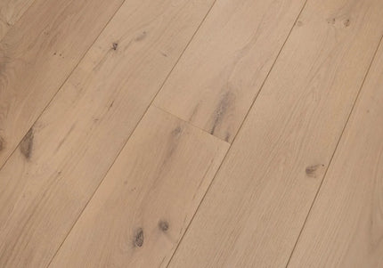Invisible Finish Lacquered Classic Engineered Oak Flooring