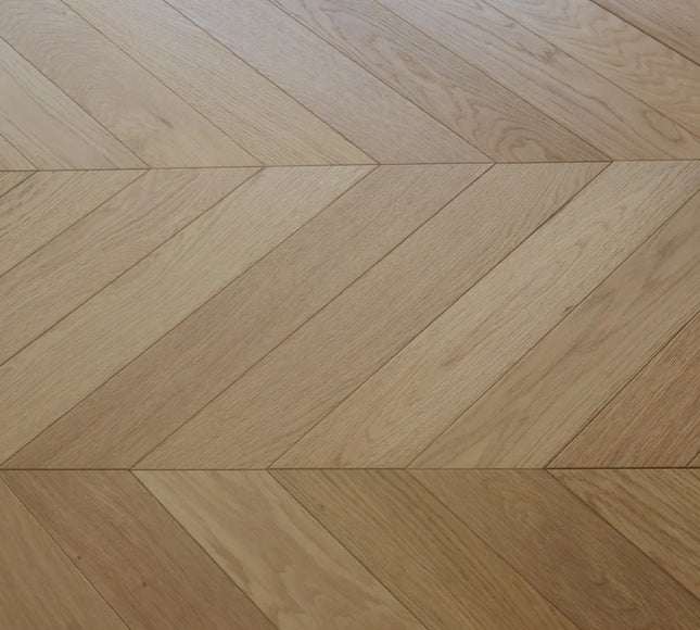 Prime AB Natural Matt Lacquered Engineered Chevron Oak Flooring