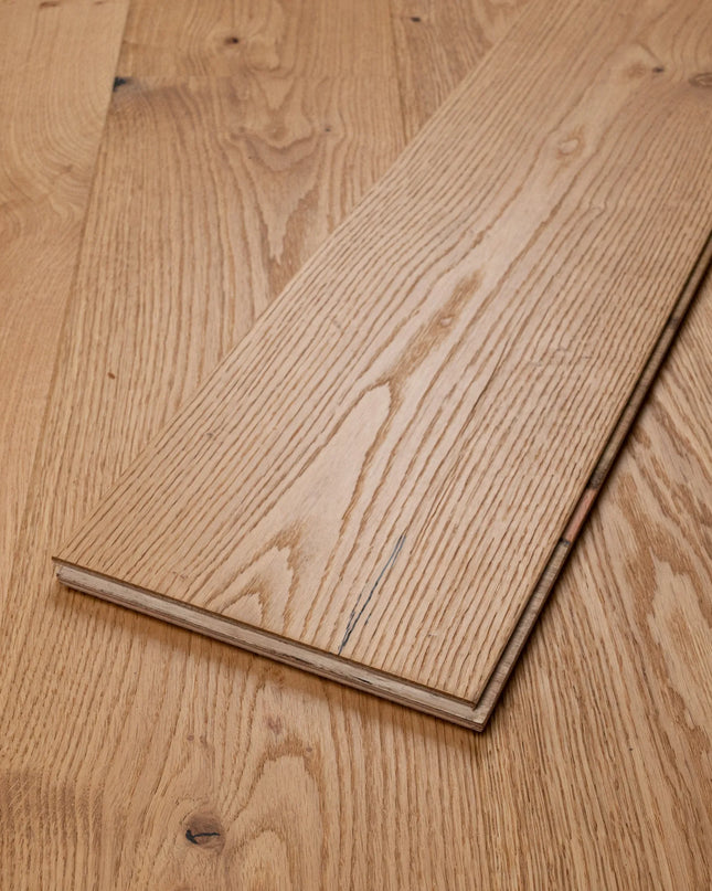 Signature Oak Classic Grade Natural Brushed Oiled Engineered Oak Flooring