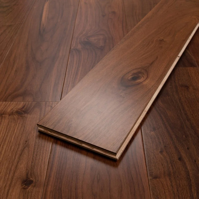 Luxury Wide Plank UV Lacquered Walnut Engineered Flooring