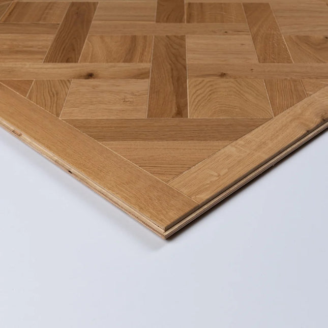 Brushed Natural Lacquered Versailles Engineered Oak Flooring