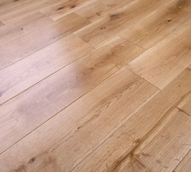 Natural Oak DIY Solid Wood Flooring with UV Lacquer Finish