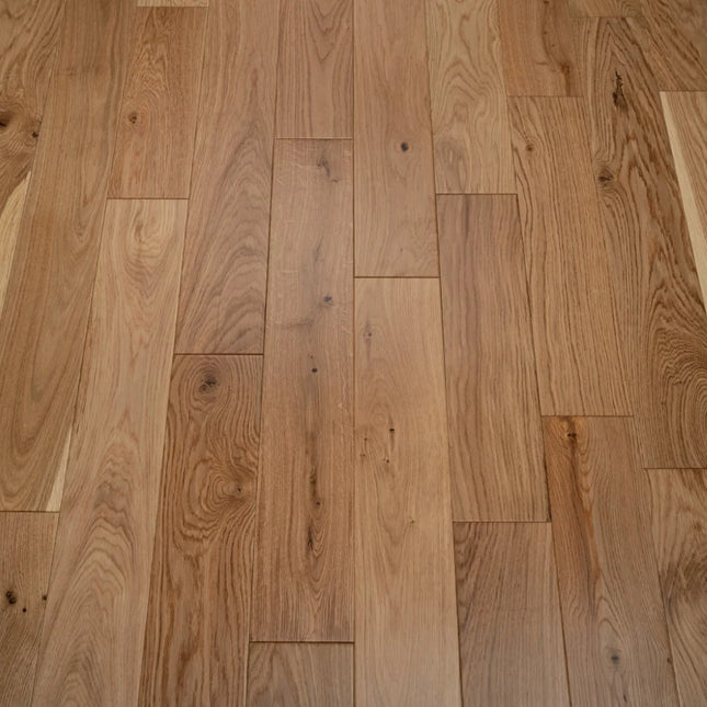 Classic Oak UV Lacquered Engineered Wood Flooring – DIY Box