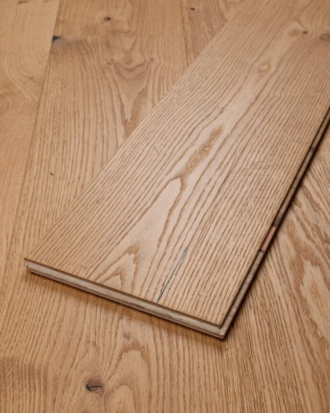 Brushed & Oiled Engineered Oak Flooring