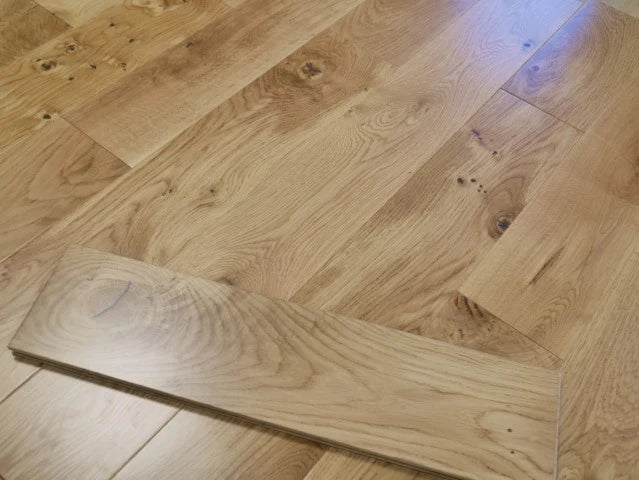 Grand Oak Wide Plank UV Lacquered Solid Flooring