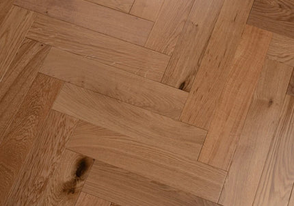 UV Lacquered Engineered Herringbone Flooring