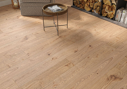 Luxe Smoked Bandsawn Brushed & Oiled Engineered Oak Flooring