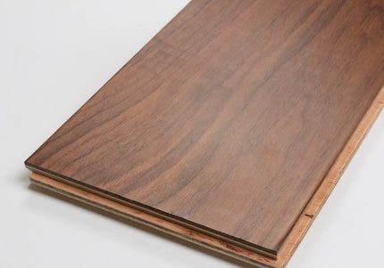 Luxury Wide Plank UV Lacquered Walnut Engineered Flooring
