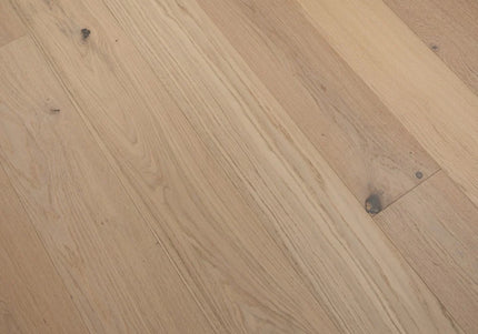 Invisible Finish Lacquered Hybrid Oak SPC Flooring