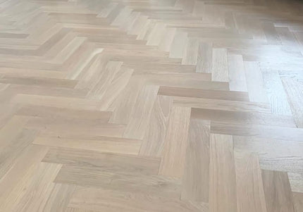 Unfinished Prime AB American Oak Engineered Herringbone Flooring