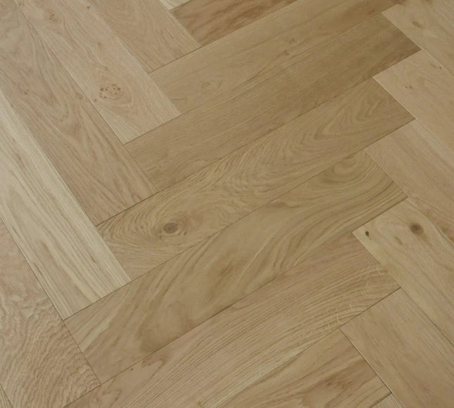 Herringbone Engineered Wood Flooring – Oak, Brushed UV Oiled – DIY Box Flooring | Pukka Flooring