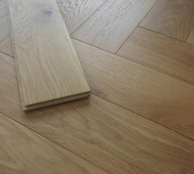 Herringbone Engineered Wood Flooring – Oak, Natural B& Matt Lac AB Grade – DIY Box Flooring | Pukka Flooring