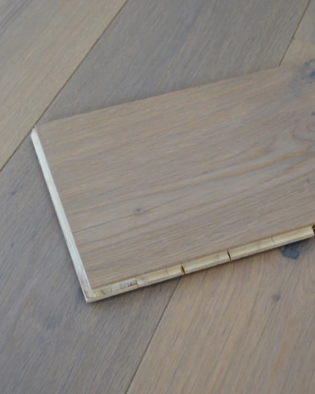14/3x190x1900 Smoked White Oiled – Rustic CDE Grade