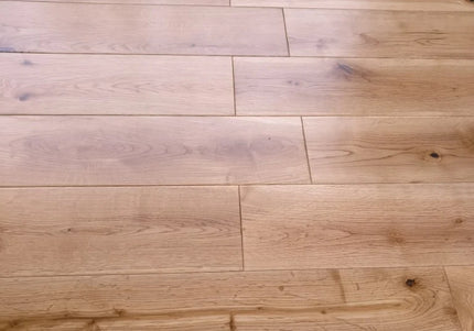 Natural Oak DIY Solid Wood Flooring with UV Lacquer Finish