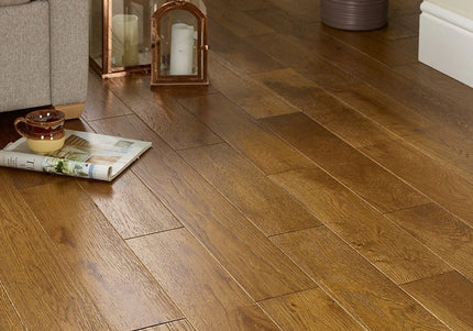 Cinnamon Golden Matt Lacquered Engineered Oak Flooring