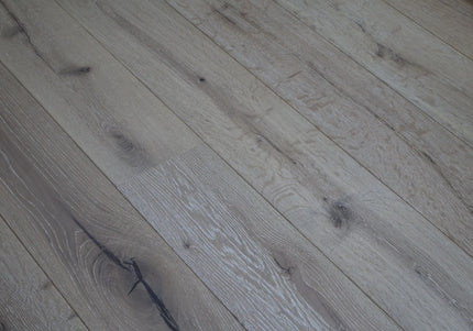 Cotton White Wash Matt Lacquered Engineered Oak Flooring