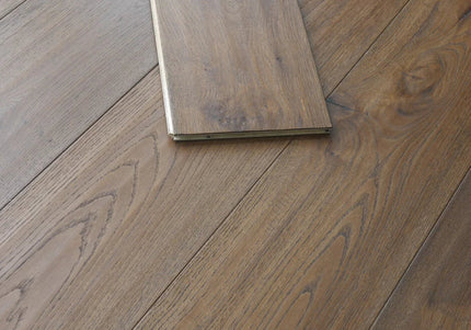Handscraped Antique Oak Engineered Wood Flooring | Pukka Flooring