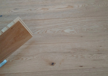 Brushed Matt Lac Engineered Oak Flooring | Pukka Flooring