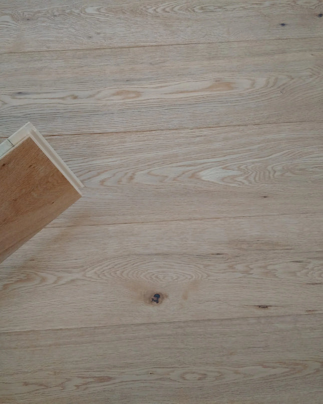 Brushed Matt Lac Engineered Oak Flooring | Pukka Flooring