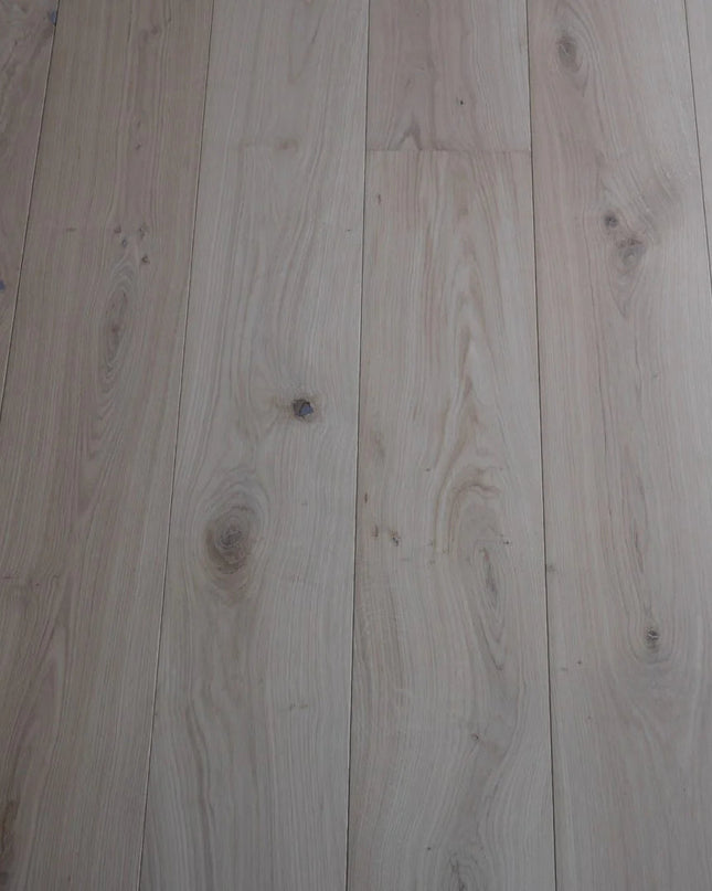 Rustic Unfinished Engineered Oak Flooring | Pukka Flooring