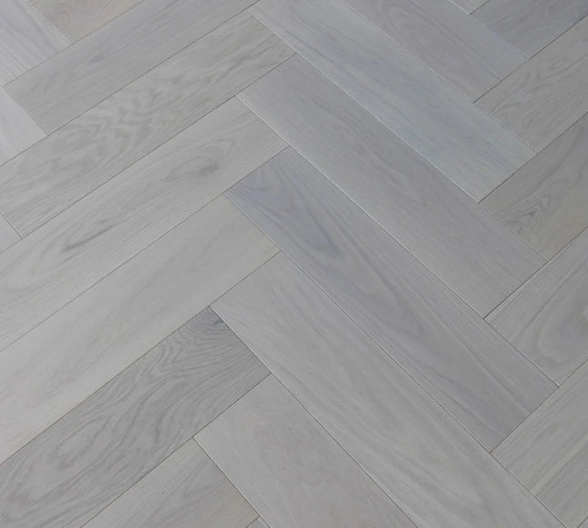 Herringbone Engineered Wood Flooring – Oak, White Oiled AB Grade – DIY Box Flooring | Pukka Flooring