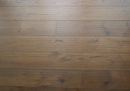 Handscraped Antique Oak Engineered Wood Flooring | Pukka Flooring