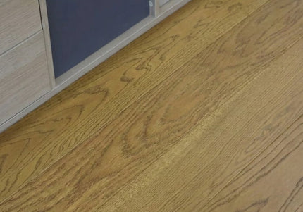 Golden Wheat Classic Grade Brushed Matt Lacquered Engineered Oak Flooring