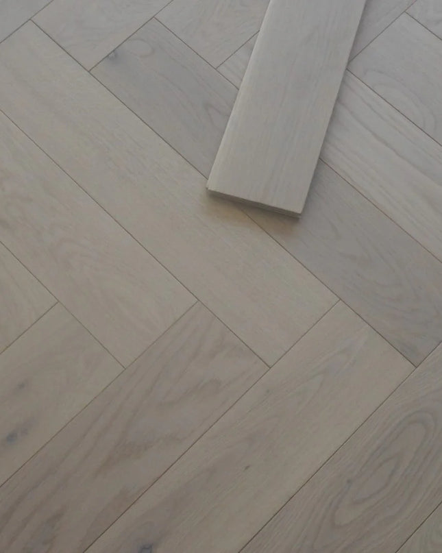 14/3x125x600mm, Tongue & Groove, DIY box White Oiled