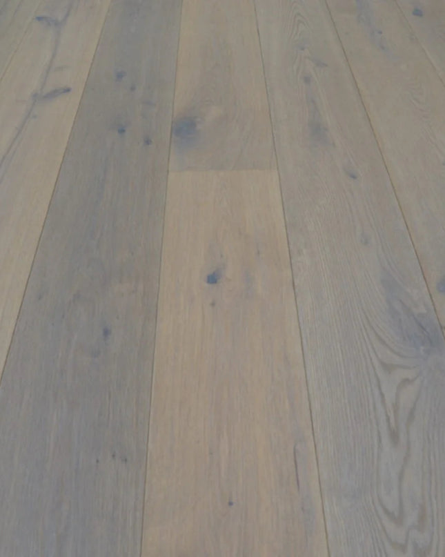 Smoked White Oiled Engineered Wood Flooring | Pukka Flooring