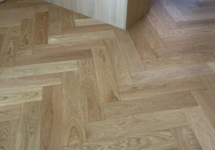 Prime AB Natural Matt Lacquered Engineered Herringbone Flooring