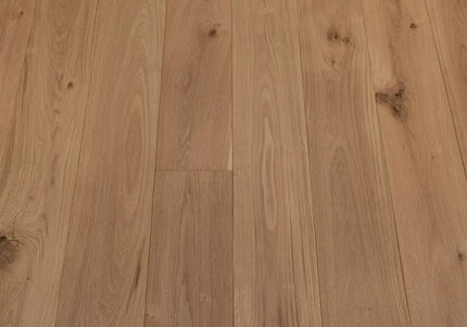 Brushed Matt Lacquered Engineered Oak Flooring