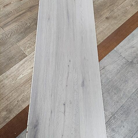 Grey Washed Brushed Oak Click Flooring