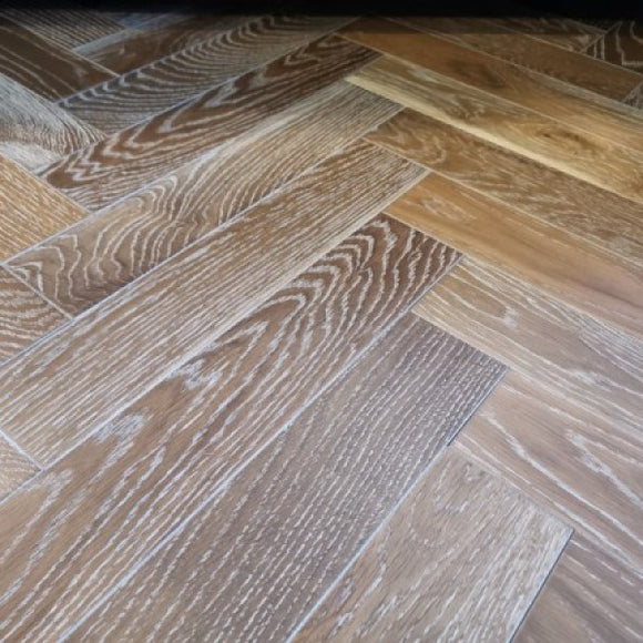 Smoked White UV Oiled Engineered Oak Herringbone Flooring | Pukka Flooring