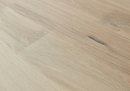 Pukka Flooring Oak Engineered Wood – Whitened Oak Brushed & Matt Lacquered 14 x 180mm Long European Engineered Oak 4V Bevel