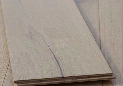 Handscraped Invisible Oak Engineered Wood Flooring | Pukka Flooring