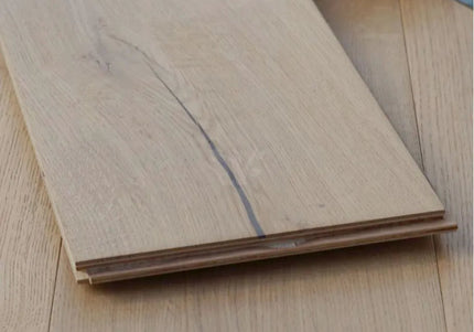 Handscraped Invisible Oak Engineered Wood Flooring | Pukka Flooring
