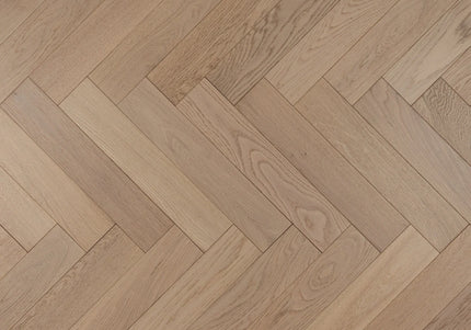 AB Invisible Lacquered Engineered Oak Herringbone Flooring | Pukka Flooring