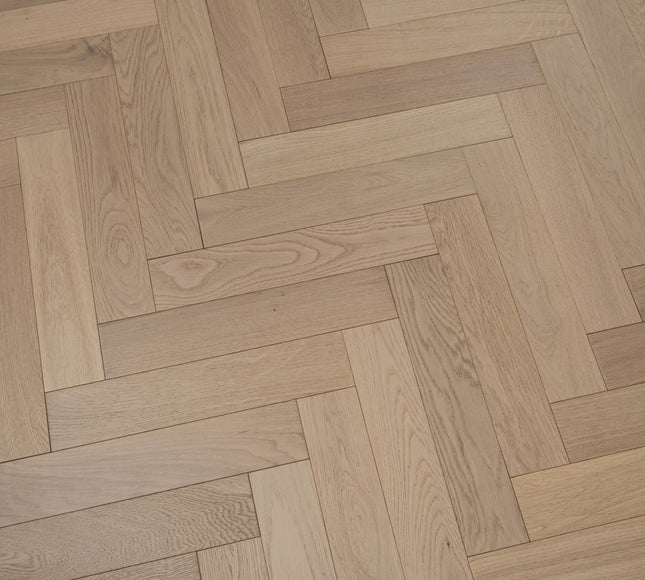 AB Invisible Lacquered Engineered Oak Herringbone Flooring | Pukka Flooring