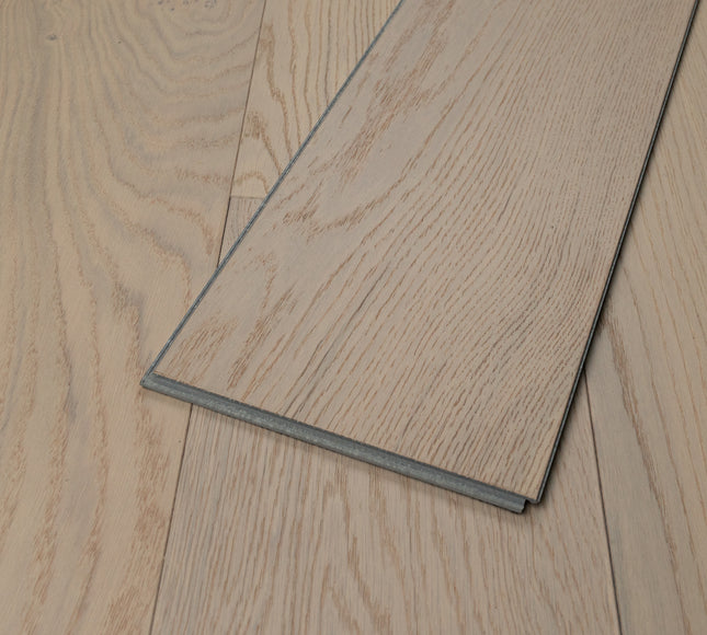 Hybrid Oak SPC – White 7mm x 190mm x 1900mm (5Gi Click) – Bright White Wood Look SPC Flooring | Pukka Flooring