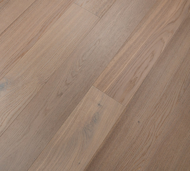 Hybrid Oak SPC – Smoked White 7mm x 190mm x 1900mm (5Gi Click) – Subtle Smoked-White Tones SPC Flooring | Pukka Flooring